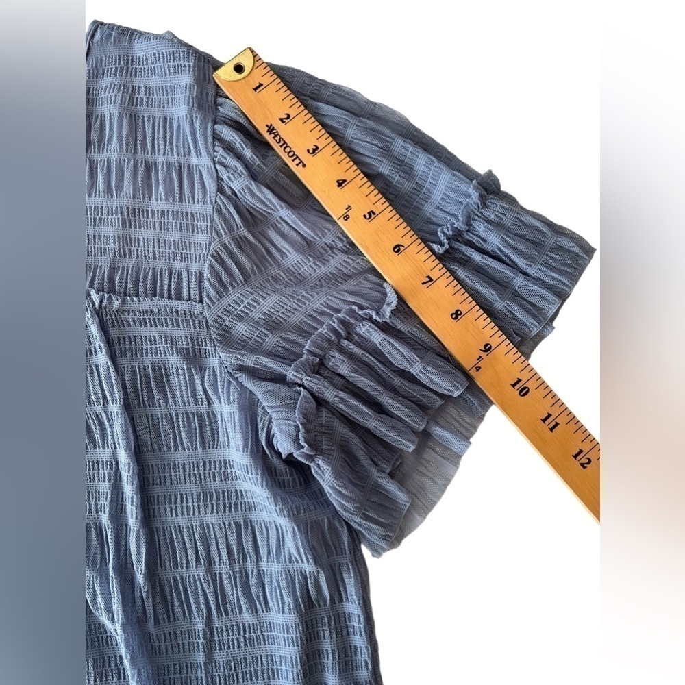 Max Studio Blouse L Cornflower Blue Mesh Flowy Top - Picture 10 of 12